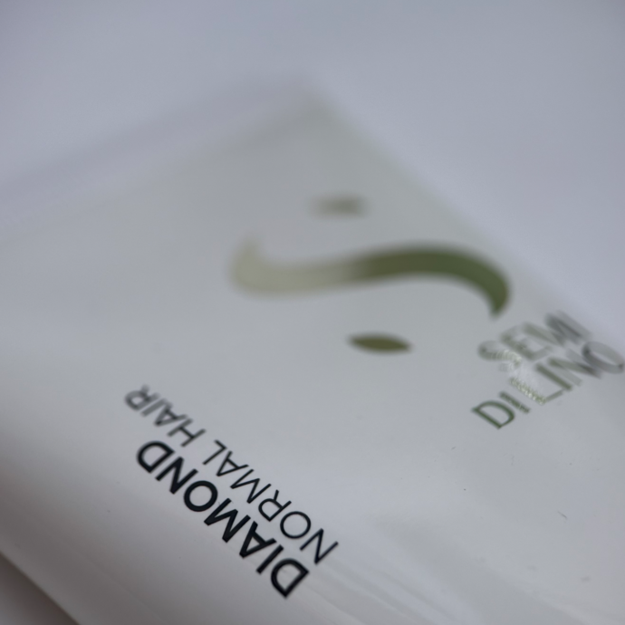 Diamond Illuminating Conditioner ბზინვარების მომცემი კონდიციონერი ნორმალური თმისთვის, 200 მლ Alfaparf
